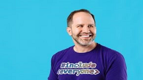 Image of Scott Hanselman wearing a purple shirt